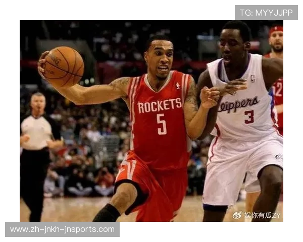 火箭队12号球员米勒在阵容中的角色与表现解析 火箭队12号球员米勒在阵容中的角色与表现解析