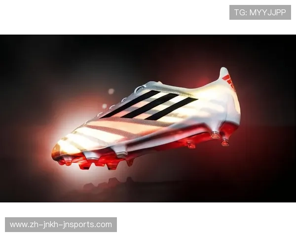 足球装备的发展历程与创新趋势